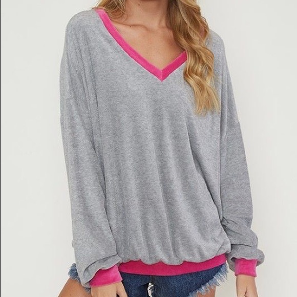 Vneck Casual Top - Picture 2 of 4